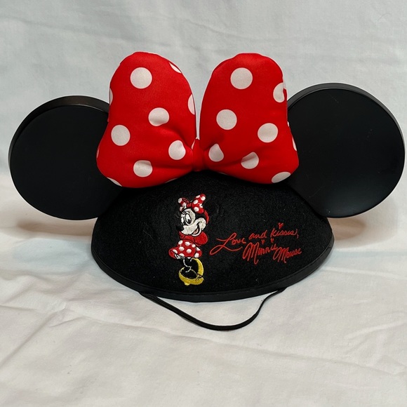 Minnie Mouse Ears with Red Polka Dot Bow - Picture 1 of 9